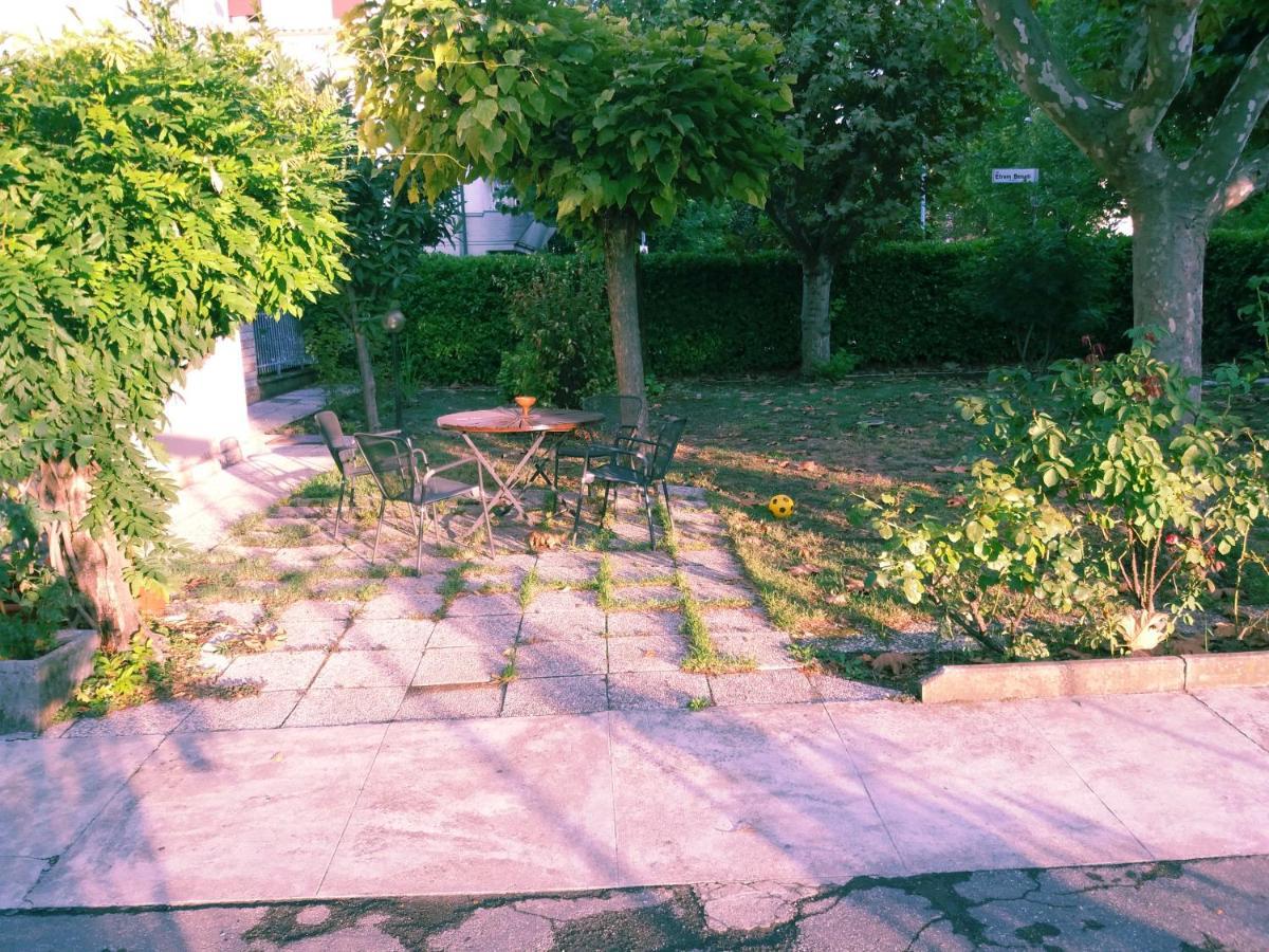 Bed & Breakfast Anzola Anzola dell'Emilia Exterior photo